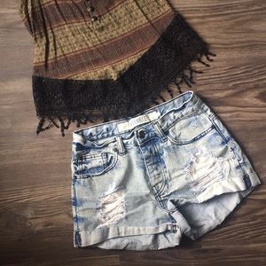 Brandy Melville Shorts - Brandy Melville High Waisted Distressed Shorts Brandy Melville Shorts - Brandy Melville High Waisted Distressed Shorts